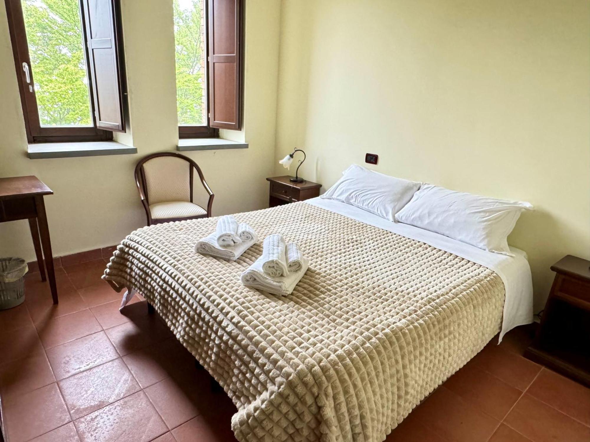 Hotel Nebris - Rifugio Del Parco à San Fratello Extérieur photo