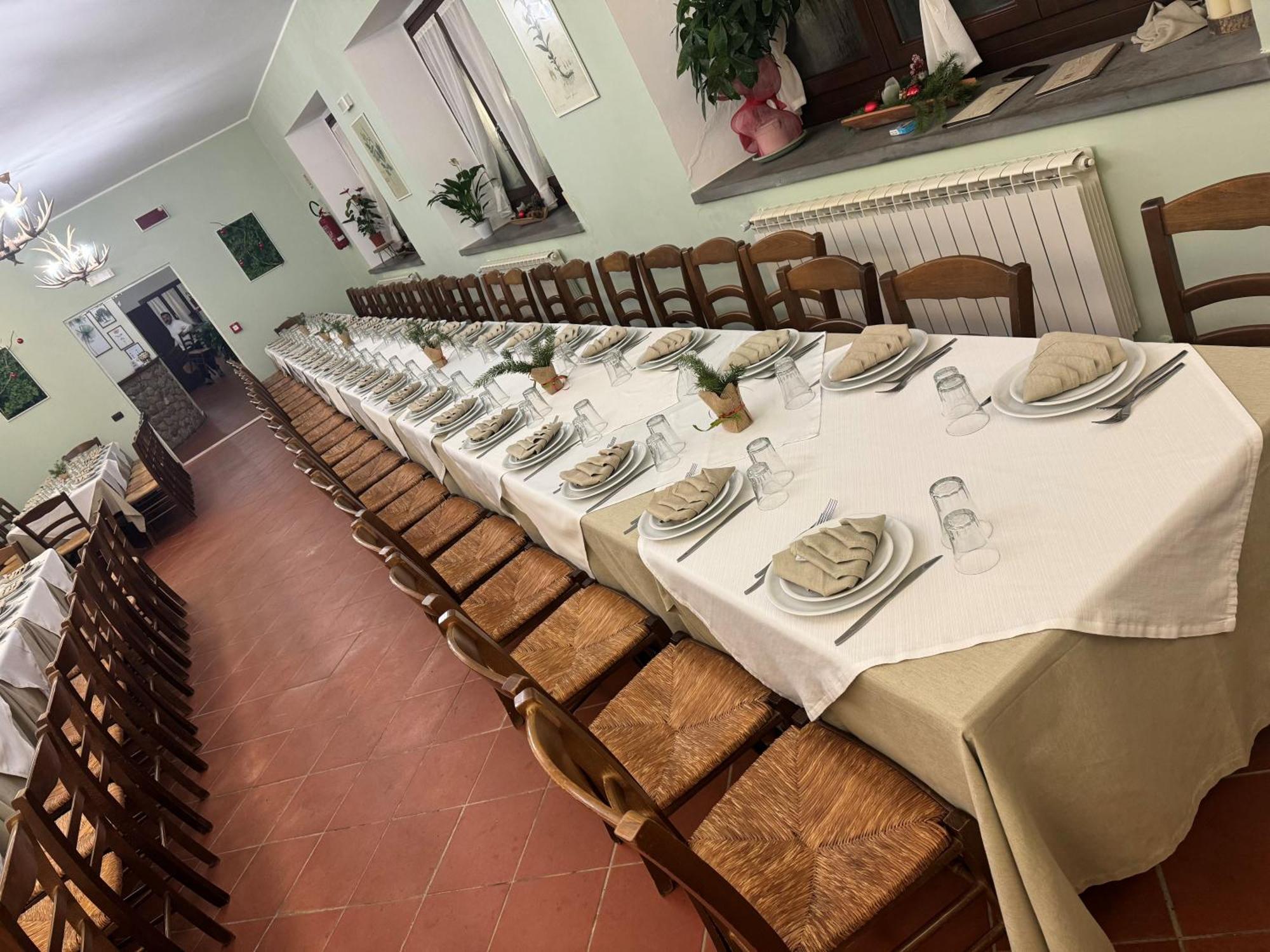 Hotel Nebris - Rifugio Del Parco à San Fratello Extérieur photo