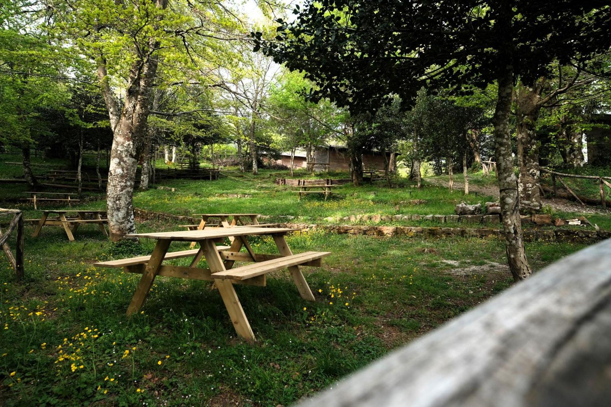 Hotel Nebris - Rifugio Del Parco à San Fratello Extérieur photo